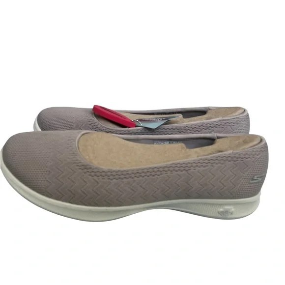 Skechers Women's Navy GO Step Lite Flats - Size 9 - Picture 3 of 5